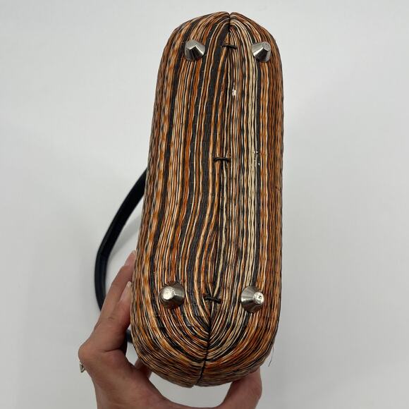 Le Sac Y2K Handmade Woven Hard Shell Purse Boho Coastal Cowgirl Retro Mini - Picture 8 of 10